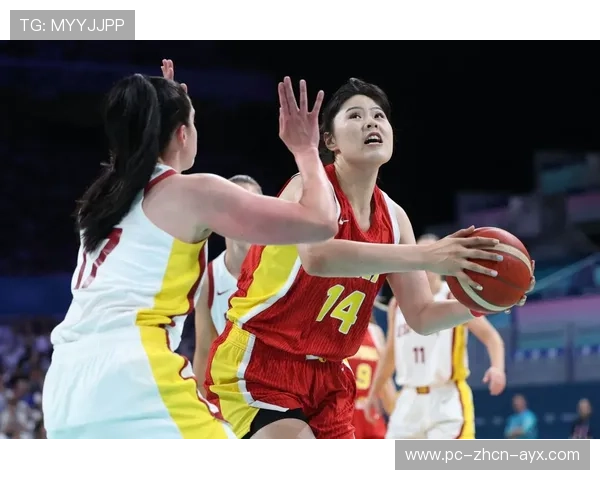 上海女篮豪取四连胜，李月汝带队全面压制对手